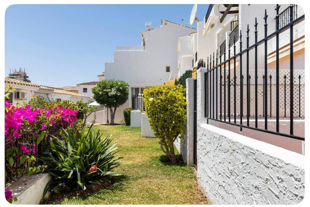 La Casa En La Carihuela Playa A 4 Minutos A Pie Vila Torremolinos Exterior foto
